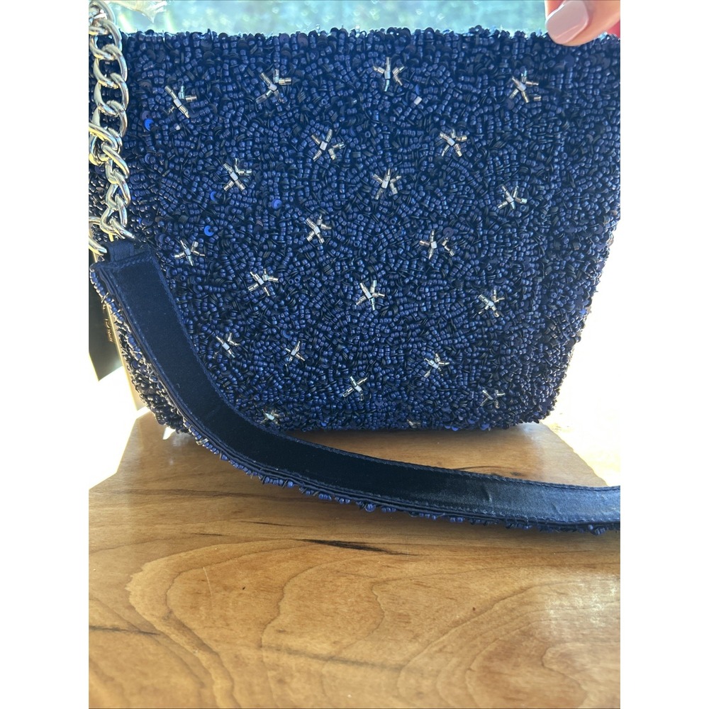 VIRAL BRAND NEW From INDIA To You GO TEAM BLUE FOOTBALL BEADED SHOULDER BAG - Picture 4 of 6